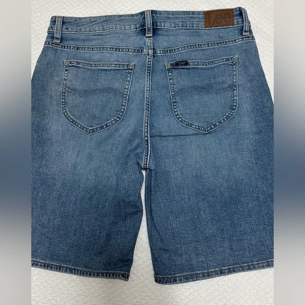 New 12 M Lee Bermuda Shorts Midrise Denim Women's - Picture 4 of 7